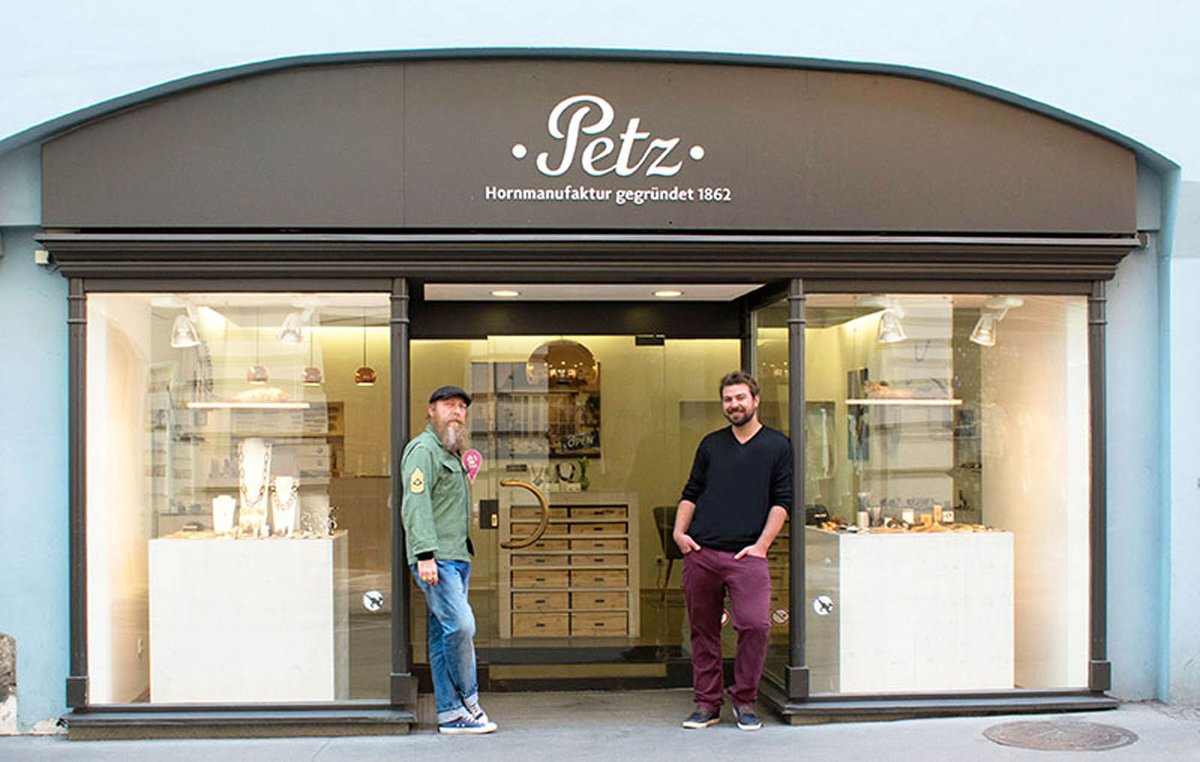 Petz_Eingang-Eigentümer